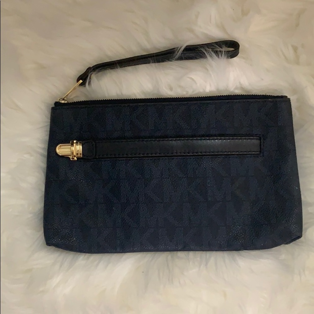Michael Kors Navy Wristlet